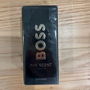 Boss Black & Gold Fragrance Box